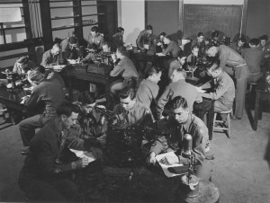 Soldiers in a pre-meteorology class at Pomona in 1943