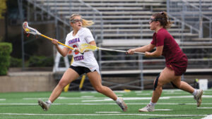 Hannah Gough ’25 playing lacross
